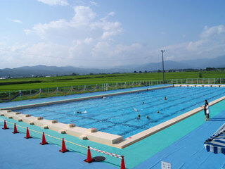 喜多方市民プール